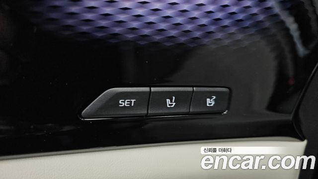 Kia Canival 2023 — photo 34