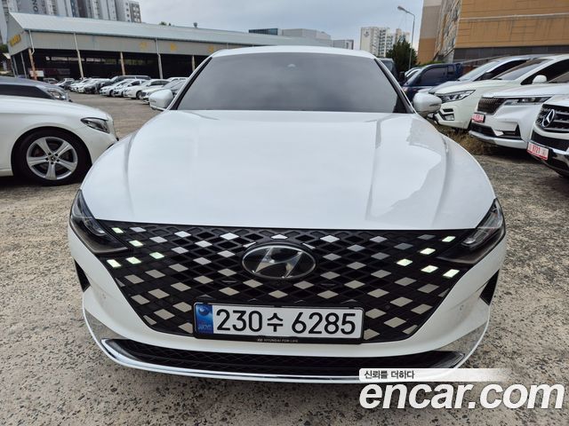Hyundai Grandeur 2022 — photo 1