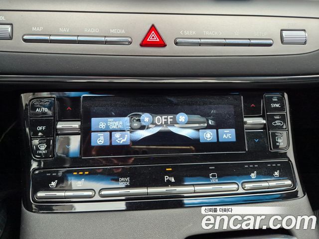 Hyundai Grandeur 2022 — photo 17