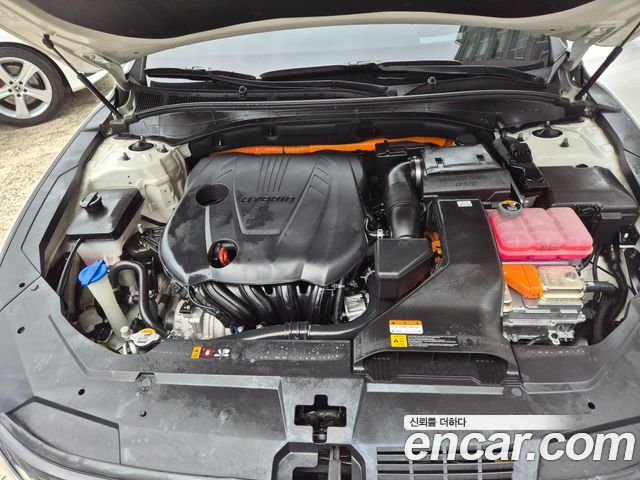 Hyundai Grandeur 2022 — photo 18