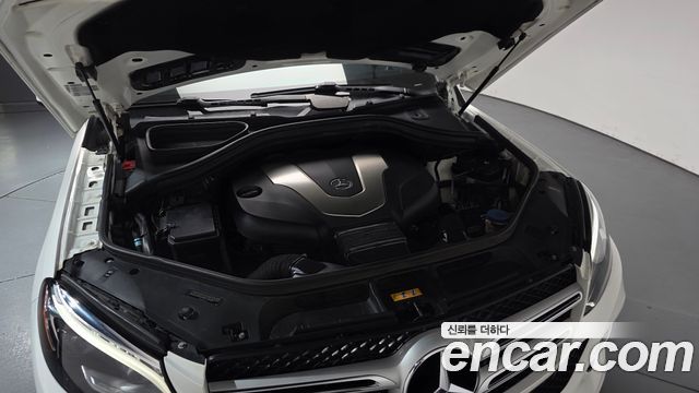 Mercedes-Benz GLE-Class 2018 — photo 6