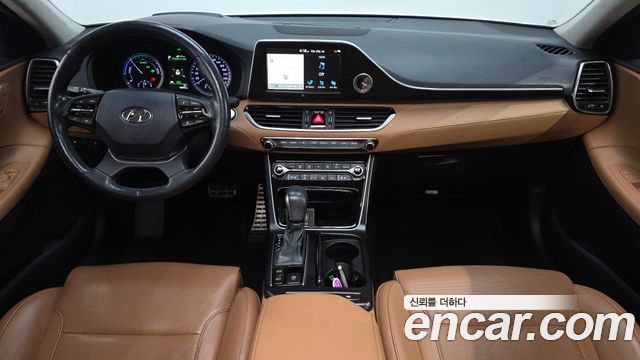 Hyundai Grandeur 2018 — photo 10