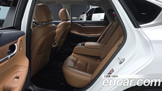 Hyundai Grandeur 2018 — photo 18