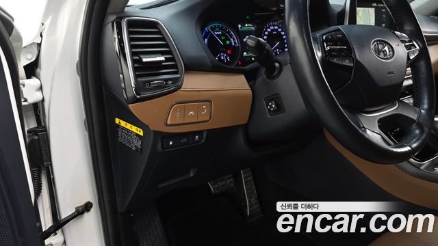 Hyundai Grandeur 2018 — photo 19