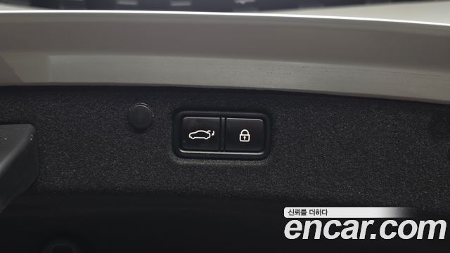Hyundai Grandeur 2018 — photo 26