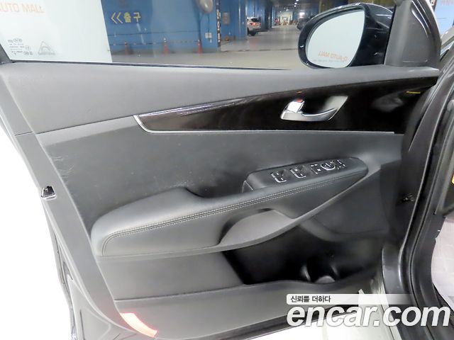 Kia Sorento 2015 — photo 13