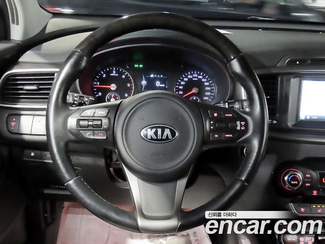 Kia Sorento 2015 — photo 15