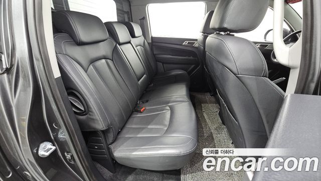 KG Mobility Rexton 2018 — photo 17