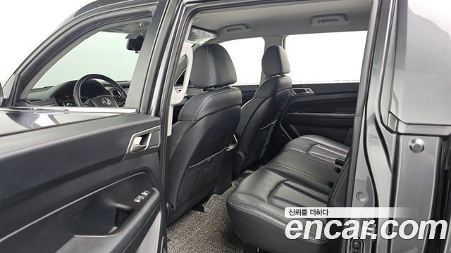 KG Mobility Rexton 2018 — photo 18