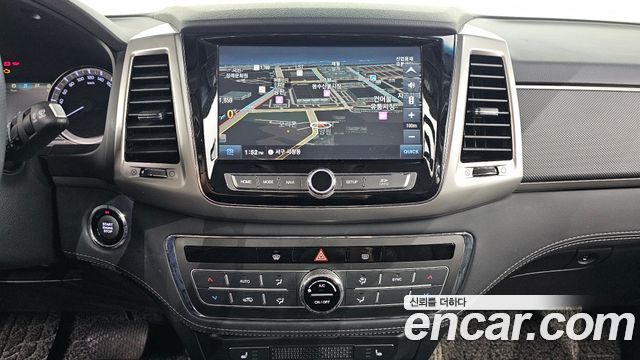 KG Mobility Rexton 2018 — photo 20