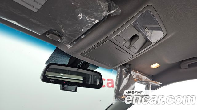 KG Mobility Rexton 2018 — photo 28