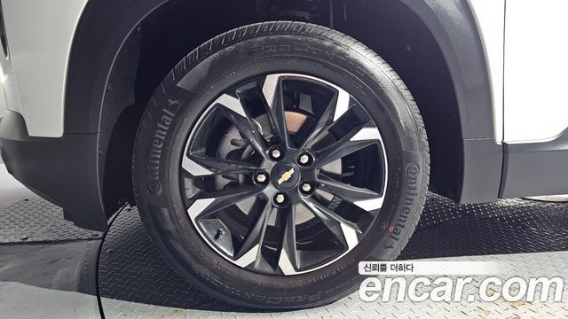 Chevrolet Korea Trailblazer 2022 — photo 5