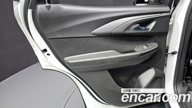 Chevrolet Korea Trailblazer 2022 — photo 15