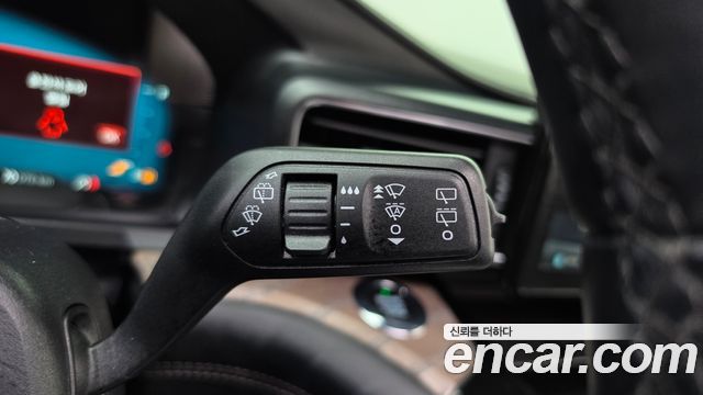 Ford Explorer 2021 — photo 30