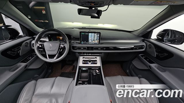Lincoln Aviator 2021 — photo 10