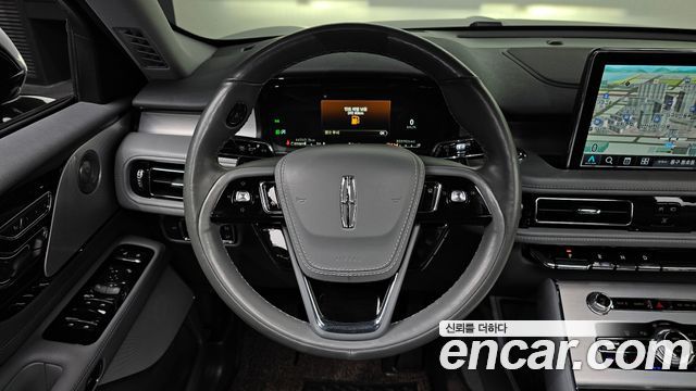 Lincoln Aviator 2021 — photo 19