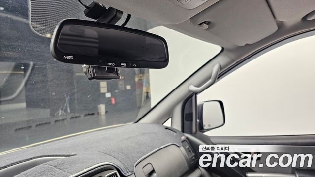 Hyundai Starex 2020 — photo 19