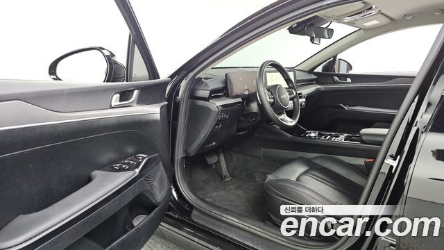 Kia K5 2024 — photo 13