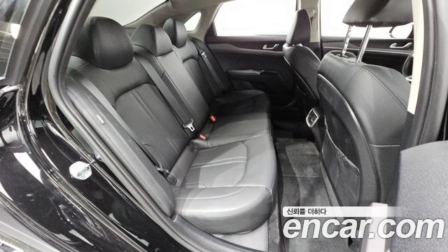 Kia K5 2024 — photo 17