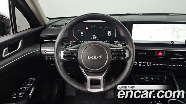 Kia K5 2024 — photo 19
