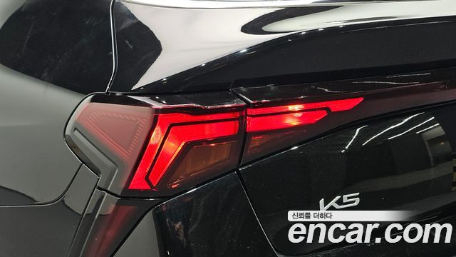 Kia K5 2024 — photo 9