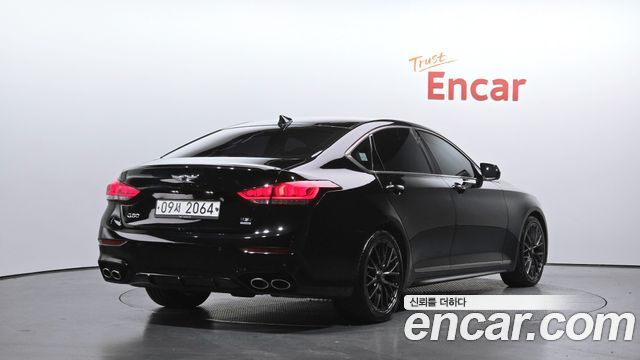 Genesis G80 2017 — photo 2