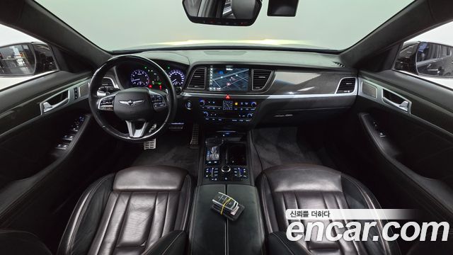 Genesis G80 2017 — photo 10