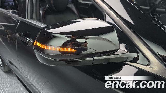 Genesis G80 2017 — photo 30
