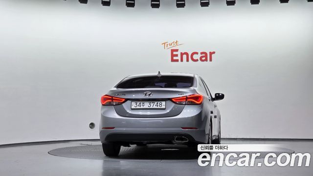 Hyundai AVANTE 2014 — photo 4