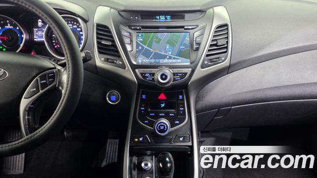 Hyundai AVANTE 2014 — photo 20