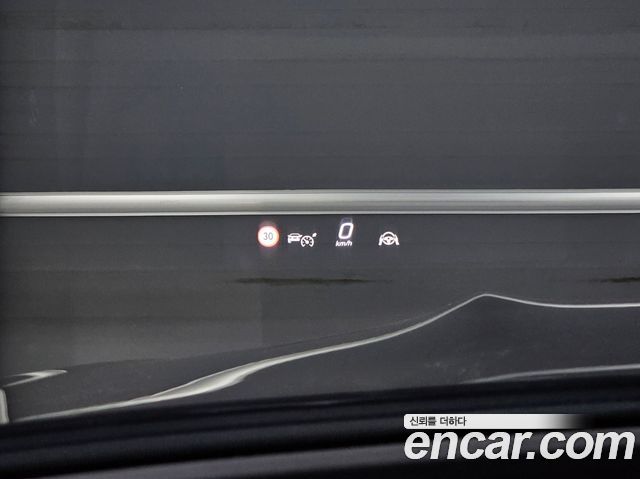 Mercedes-Benz GLS-Class 2024 — photo 17