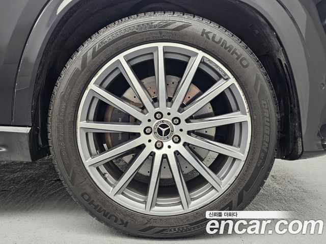 Mercedes-Benz GLS-Class 2024 — photo 20