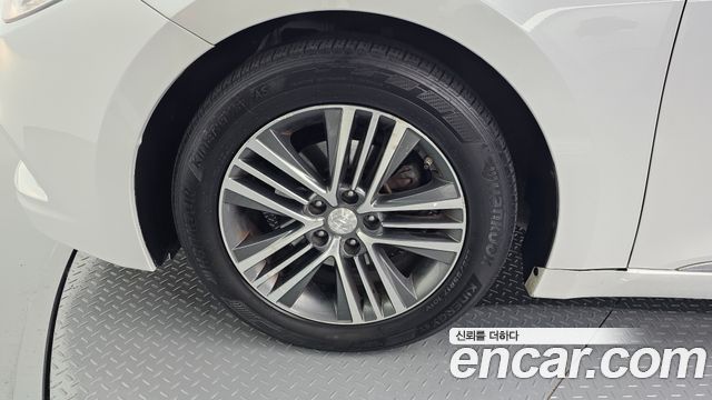Hyundai Grandeur 2014 — photo 5