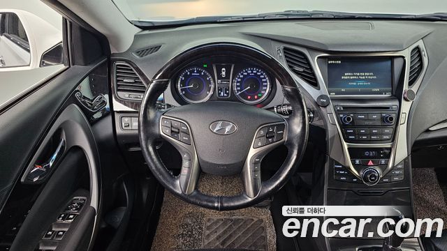 Hyundai Grandeur 2014 — photo 18