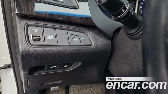 Hyundai Grandeur 2014 — photo 21