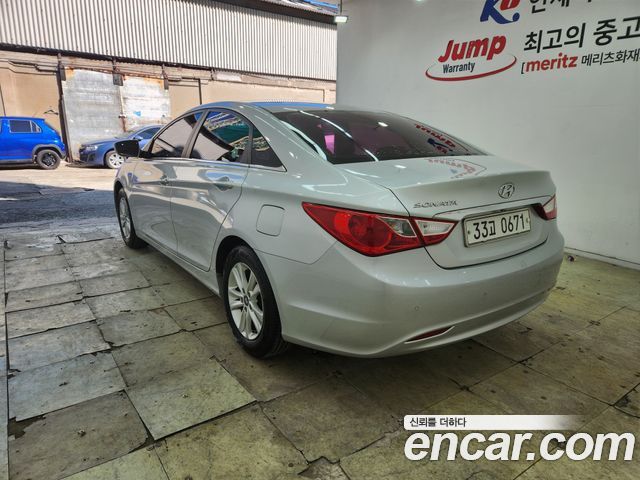 Hyundai Sonata 2012 — photo 4