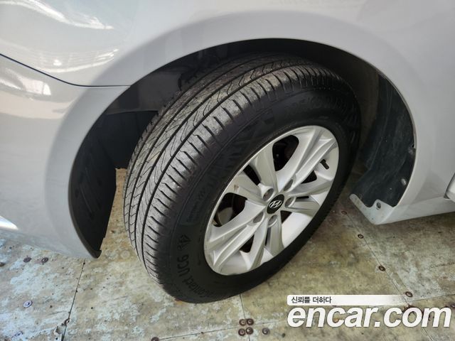 Hyundai Sonata 2012 — photo 7
