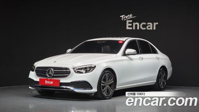 Mercedes-Benz E-Class 2021 — photo 1