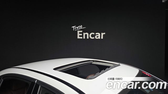 Mercedes-Benz E-Class 2021 — photo 31