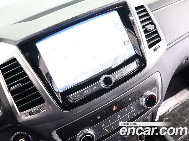 KG Mobility Rexton 2019 — photo 6