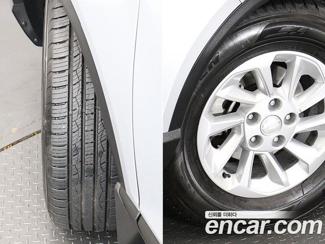 KG Mobility Rexton 2019 — photo 20