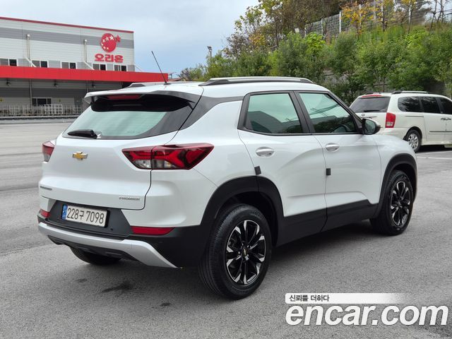Chevrolet Korea Trailblazer 2023 — photo 2