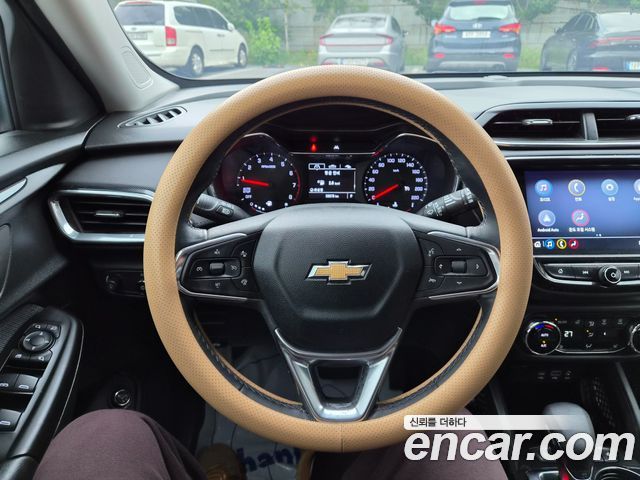 Chevrolet Korea Trailblazer 2023 — photo 13