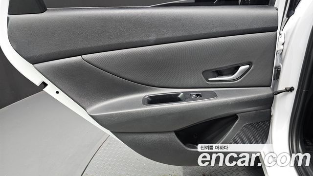 Hyundai AVANTE 2024 — photo 15