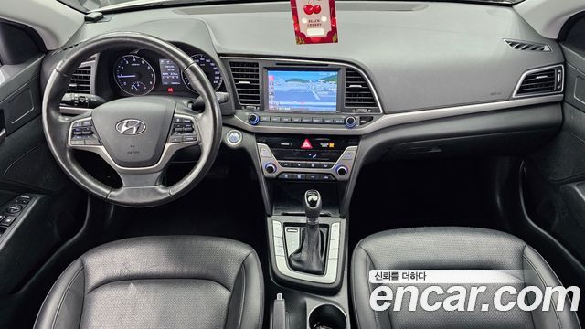 Hyundai AVANTE 2016 — photo 7