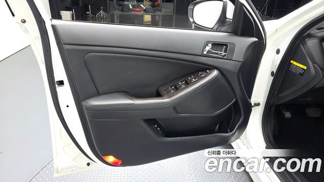 Kia K5 2013 — photo 14
