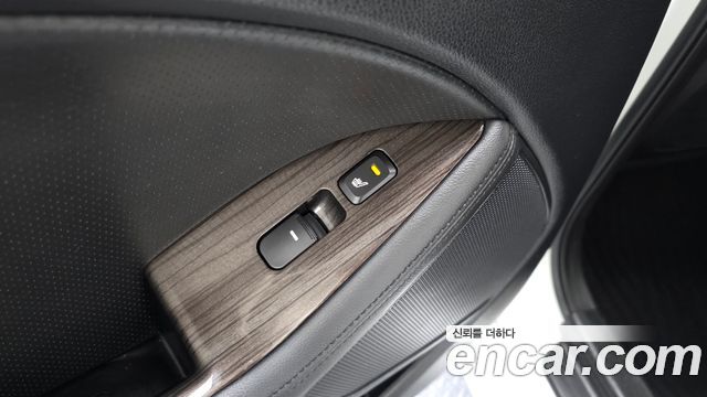 Kia K5 2013 — photo 27