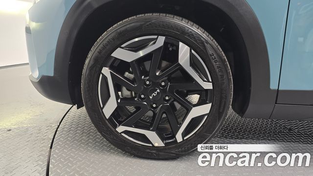 Kia Seltos 2023 — photo 5