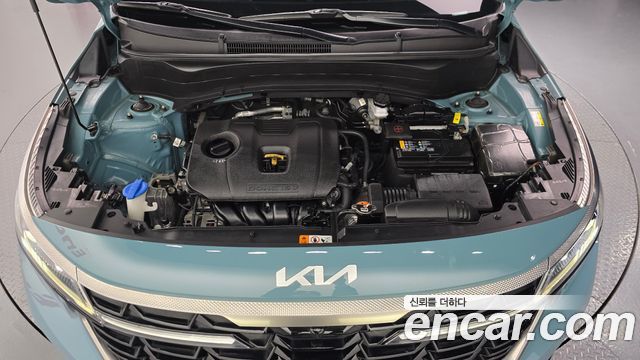 Kia Seltos 2023 — photo 6