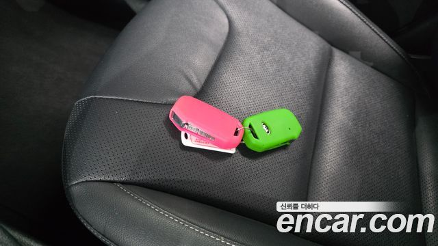Kia Niro 2020 — photo 23
